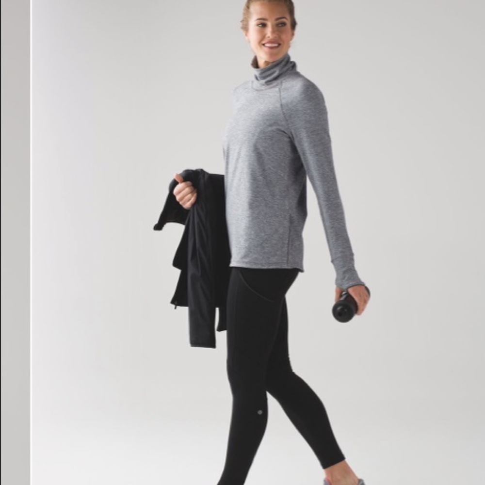 Lululemon Hill and Valley turtleneck